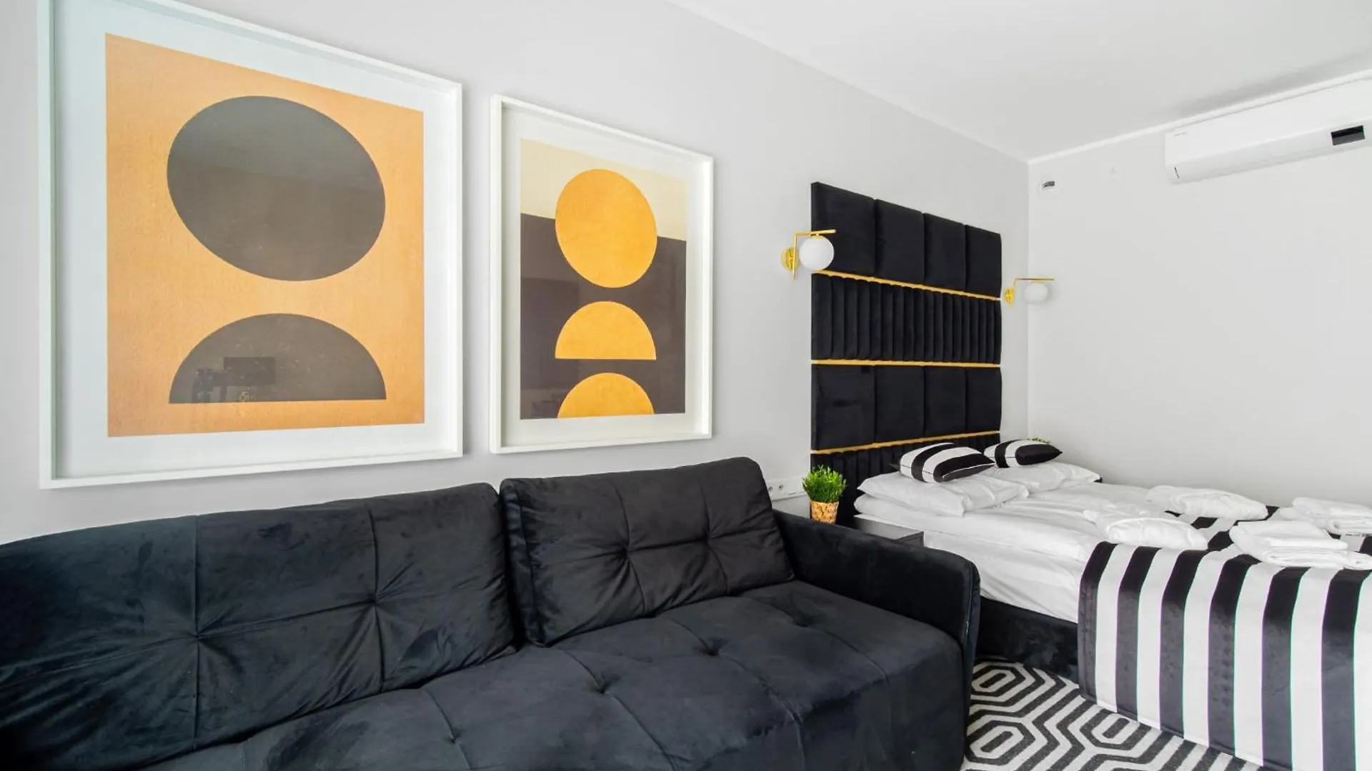 Apartament Black Magic Z Klimatyzacja - Solny Resort A002 Kolobrzeg 0*,  Poland